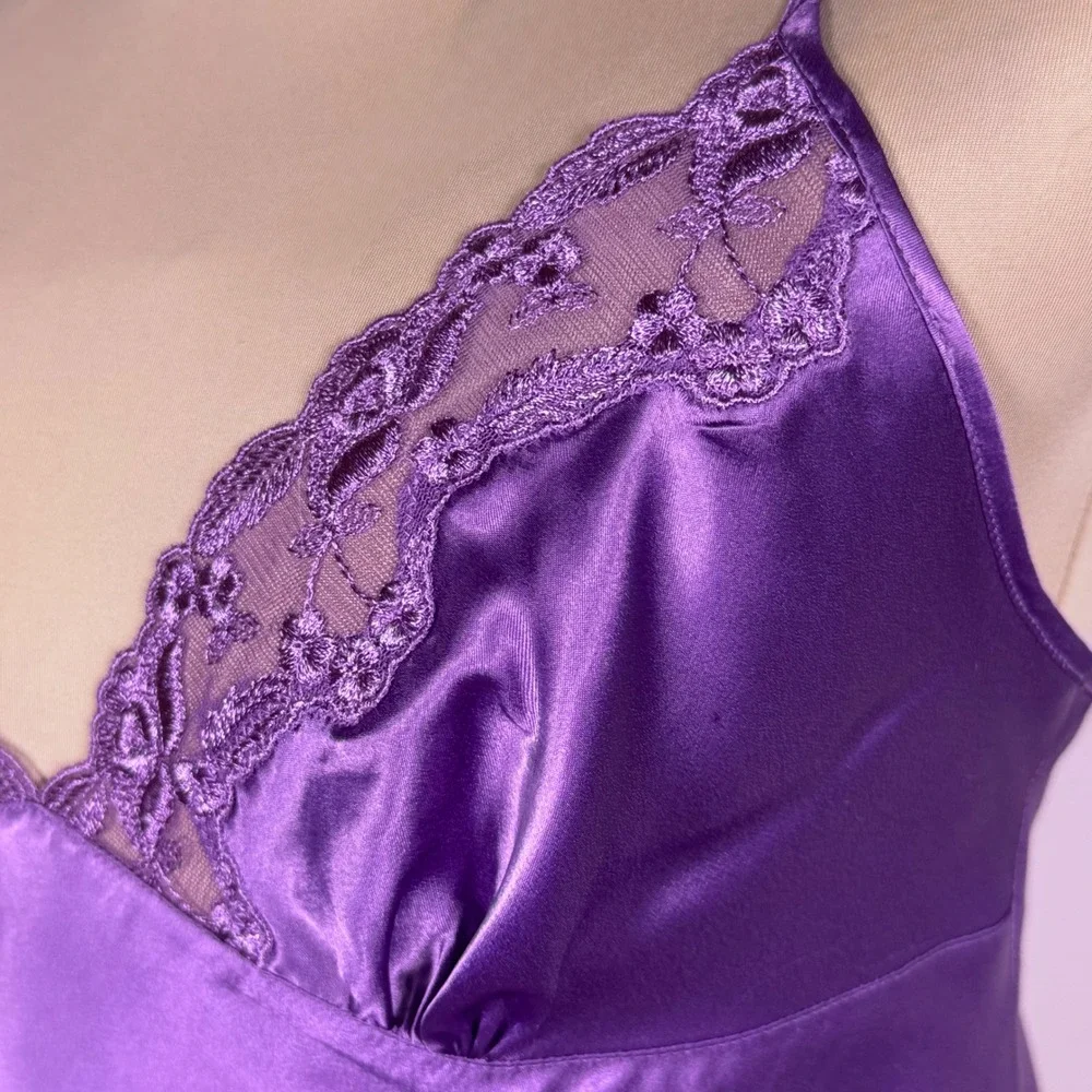 Y2K Victorias Secret Purple Satin Lace Trim Camisole Backless Top Tie Back Med